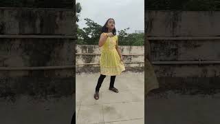 Kamariya lachke re dance dancer dancecover bollywood hindisong youtubeshorts trending [upl. by Else754]