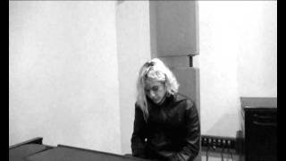 AIRBAG en el estudio grabando el 4to disco VORAGINE  2011 [upl. by Aneelad327]