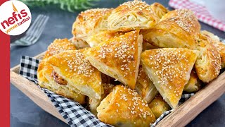 SADECE 3 YUFKAYLA 👌🏻 5 Dakikada Fırına Atmalık Üçgen Börek 😋 [upl. by Otrebla]