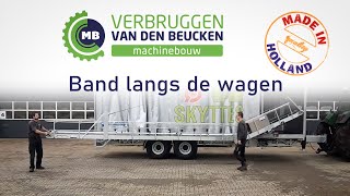 Oogstwagen met kistenoogstband klapbaar langs de wagen [upl. by Abad]