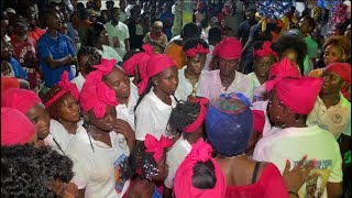 SEREMONI VODOU KAY MANBO CLODIA LIMONAD AK COEUR SACRÉ DE KLERE BORAN [upl. by Onimixam]