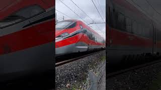 Treni Trenitalia Frecciarossa1000 in transito linea AV alla stazione di Roma Nomentana [upl. by Casie138]