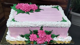 Decoração de Bolo Feminino para Aniversário com Chantilly [upl. by Namzed]