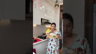 Maggie Idli banaker to dekho 😋 newshort recipeshorts idli masalaidlifry maggie shortvideo [upl. by Delfeena]