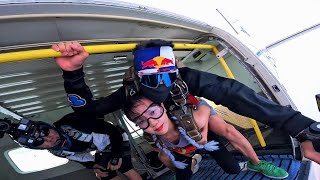 Brave people first look at the world skydiving skydiving extreme sports boao skydiving [upl. by Coralie564]