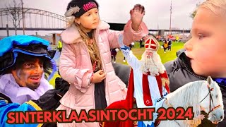 SINTERKLAASINTOCHT 2024 🎁 DIT IS ECHT LIANO ZIJN DAG😍 amp RUZIE BIJ DE INTOCHT 😡😫  VLOG 338 [upl. by Larok]