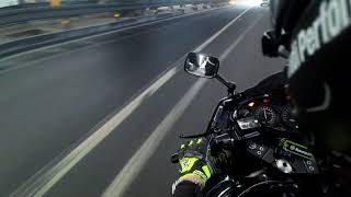 Kawasaki ZZR 1100 Speed wobble check run [upl. by Codi741]