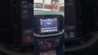 Jeep Compass 2018  Reparo Central Multimidia  ArtsomAuto [upl. by Norvell]