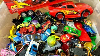 Disney Cars 3 Toys Lightning McQueen Dinoco Cruz Ramirez Finn McMissile Maddy McGear Jack Storm [upl. by Tisha]