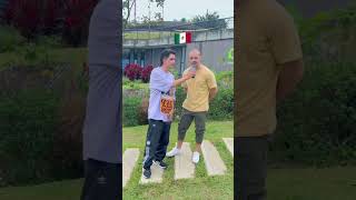 Mexicano imitando acento colombiano ¿lo hizo bien [upl. by Eelyam]