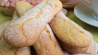 Biscotti quotSAVOIARDIquot Lady fingers ricetta semplice  TUTTI A TAVOLA [upl. by Cirre]