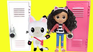 Gabbys Dollhouse DIY Custom Back to School Locker Organization with Gabby and Pandy Cat [upl. by Ogram]