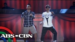 Its Showtime Billy Jhong brings back BillyVhong dance [upl. by Lesoj]