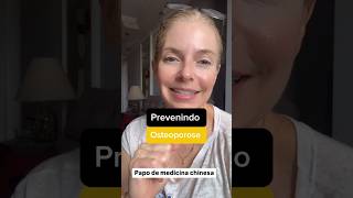 Osteoporose prevenção medicinachinesa osteoporose shots shortsviral shortsvideo [upl. by Charmaine]