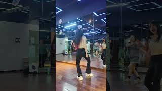 Hướng dẫn nhảy Keep Going Hook Aster  cô Kimi keepgoing dancechallenge [upl. by Don411]