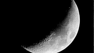 D90  Nikkor 1000mm  TC301 Moon [upl. by Ignacius]