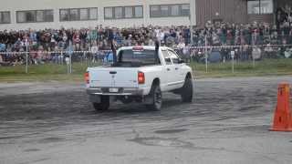 Burnout Lycksele motorvecka 2012 Alla bilar [upl. by Ottillia]