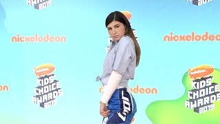 Sunny Malouf 2019 Kids Choice Awards Orange Carpet [upl. by Kappenne]