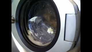 final rinse and spin in the rex commercial launderette washing machine [upl. by Verdha23]