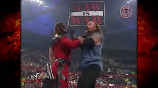 Kane Chokeslams to Undertaker [upl. by Inaleon]