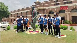 Watch the Indian Hockey Team pay tribute to Major Dhyan Chand [upl. by Modnarb]