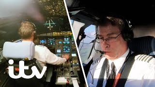 Struggling to Land in Extreme Crosswinds  EasyJet Inside The Cockpit  ITV [upl. by Idnahs856]