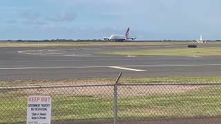 Qantas flight 11 a380 taking off from Honolulu after diversion from Sydney [upl. by Soni936]