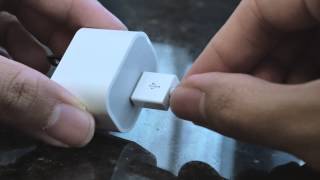 Reversible USB Lightning Cable and new 2A Power Adapter for iPhone 6 [upl. by Hagai]