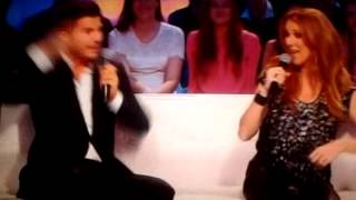 Fou rire sur le plateau des chansons dabord  ♥ [upl. by Farrington]