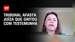 Tribunal afasta juíza que gritou com testemunha  CNN NOVO DIA [upl. by Sadnalor]