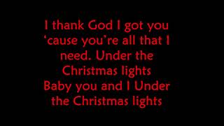 Gwen Stefani  Under the christmas lights LYRICS Ohnonie HQ [upl. by Sacksen463]