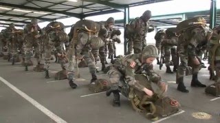 ETAP  Ecole des troupes aéroportées  Parachutisme militaire [upl. by Arreit]