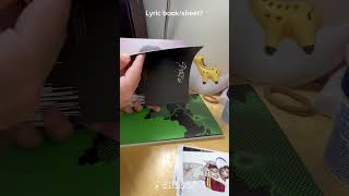 Unboxing noeasy skz green ver album 💿 [upl. by Rehpretsirhc]