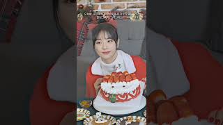 Jisoo christmas pg fancam🎅🏻🍓❤️ [upl. by Sewellyn]