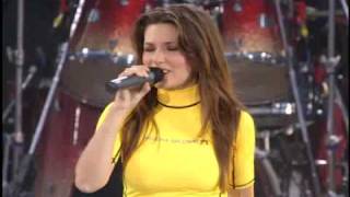 Shania Twain  Man I Feel Like A Woman Up Live in Chicago 1 of 22flv [upl. by Genie538]