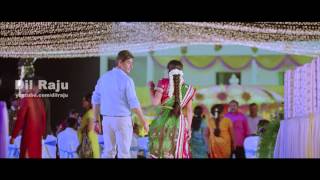 Okkasaari Scene from SVSC  Mahesh Babu Venkatesh Samantha Anjali [upl. by Kirsteni]