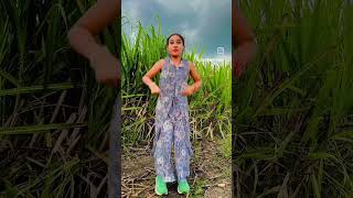 Love this 90s song srkfan learnwithpari easydancesteps viralvideo 90s [upl. by Enoitna]