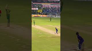 Anrich Nortje bowls a bouncer to Ishan Kishan ipl cricket trending ishankishan explore [upl. by Adekram]