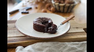 Recette  Moelleux au chocolat coeur coulant [upl. by Janessa]