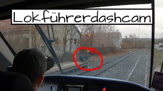 Dashcam Lokführer 3  Verrückte Autofahrer und Gleisläufer [upl. by Yrem]