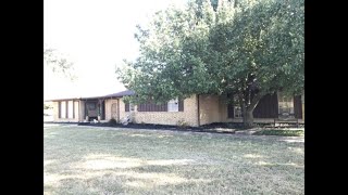 Exterior Before amp After 🏡  70s Ranch Style Home  Sherwin Williams Sea Salt amp Westhighland White [upl. by Yrrej]