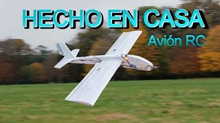 Cómo hacer un avión RC  Avión de poliestireno hecho en casa [upl. by Zetes]