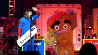 Wave to Eddie  Imagination Movers Concert  Akron OH 32511 [upl. by Andeee]