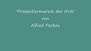 quot Präsentiermarsch der NVA quot  Zentrales Orchester der NVA  HQ [upl. by Erda]