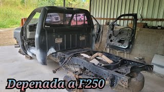 F250 está bem desmontada Tiramos as portas aros e a caçamba do chassis [upl. by Ralf574]