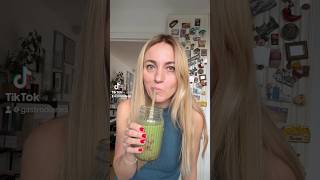 Energy Booster Green Smoothie greensmoothierecipe ginger spinach smoothie [upl. by Odo888]