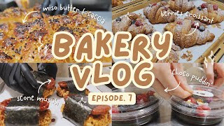 BAKE WITH ME AT MY SMALL BAKERY 👩🏻‍🍳✨  🇸🇬 BAKERY VLOG 7 [upl. by Egor]