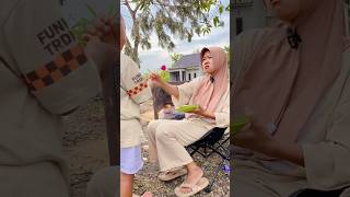 Mama gak jadi makan demi Razkashorts [upl. by Siloa]