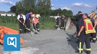 Laster verliert Schlamm B12 zwischen Hohenlinden und Forstinning stundenlang gesperrt [upl. by Drofniw943]