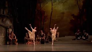 GISELLE  Pas Paysant Duet Yasmine Naghdi amp Francesca Hayward  Royal Ballet [upl. by Lanita]